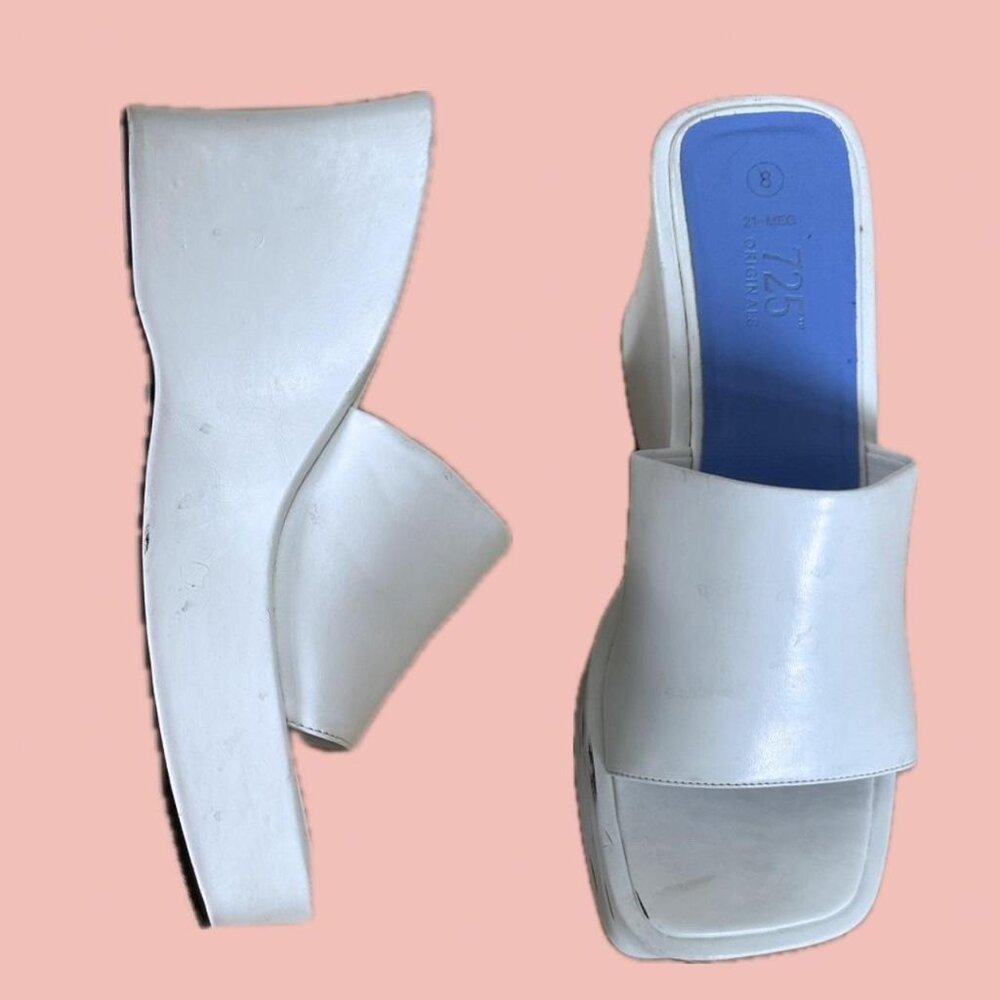 🧡 2 for 10$ 725 Originals White Platform Sandals – Chunky 2000s Slides Size 8